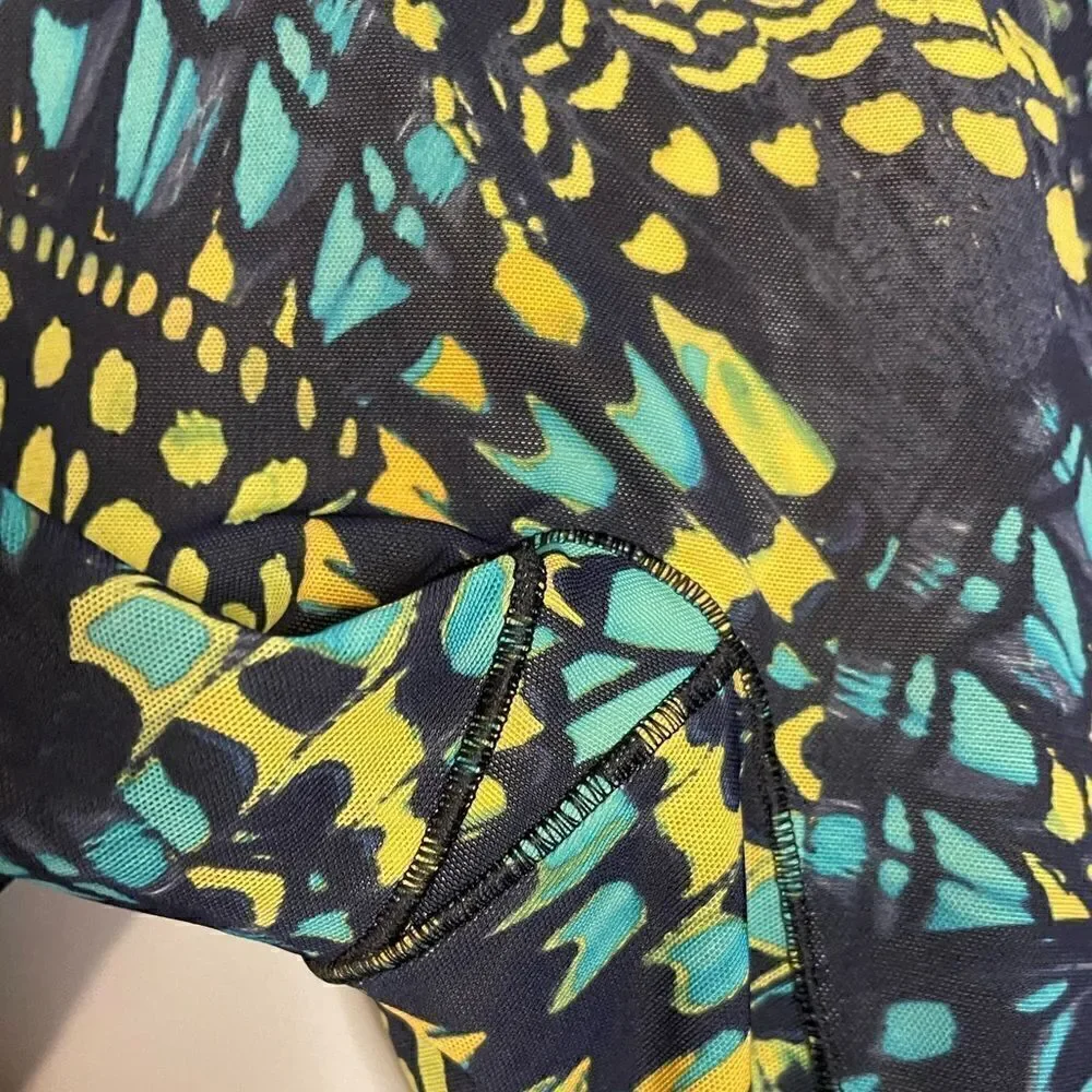 Yitty by Lizzo Mesh Me Smoothing High Waist Legging in Bright Ass Blue Buttafly